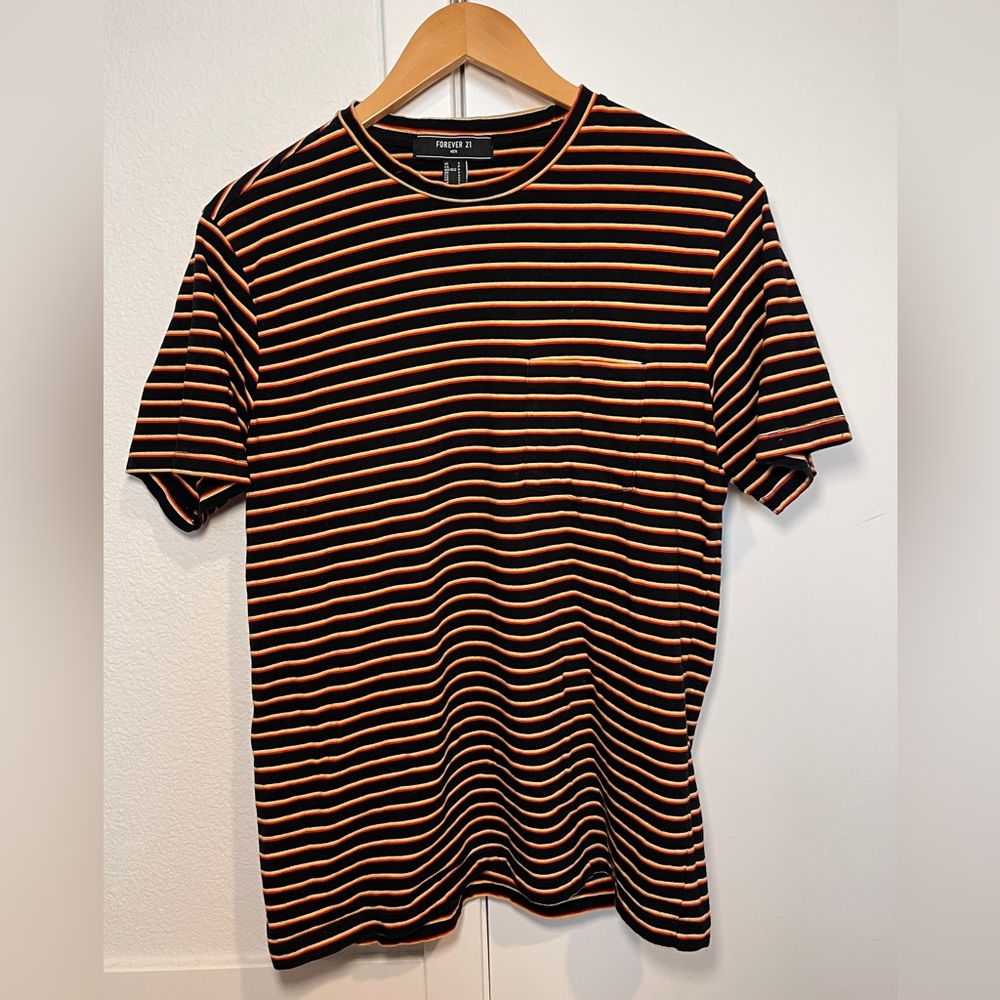 Forever 21 Men | Black Striped Short Sleeve Shirt
